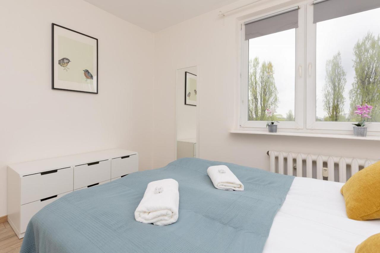 Old Town Spacious Apartment Bonifraterska By Renters Warsaw Exterior photo